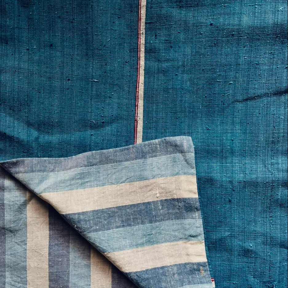 Kanjia Reversible Table Runner